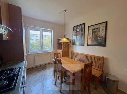 Pronájem bytu, 2+1, 67 m²