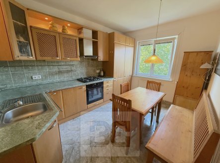Pronájem bytu, 2+1, 67 m²