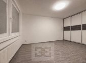 Pronájem bytu, 1+kk, 33 m²