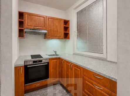 Pronájem bytu, 1+kk, 33 m²