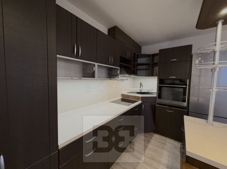 Pronájem bytu, 3+kk, 63 m²