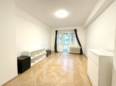 Pronájem bytu, 2+1, 57 m²