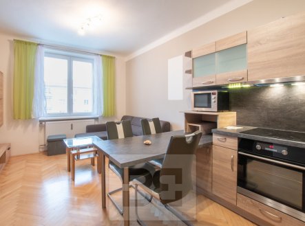 Pronájem bytu, 3+kk, 52 m²