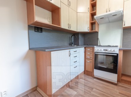 Pronájem bytu, 3+kk, 59 m²