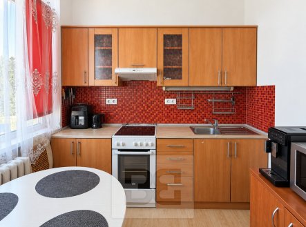 Pronájem bytu, 2+1, 56 m²