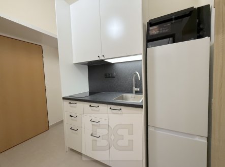 Pronájem bytu, 2+1, 38 m²