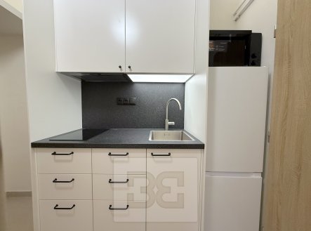 Pronájem bytu, 2+1, 38 m²