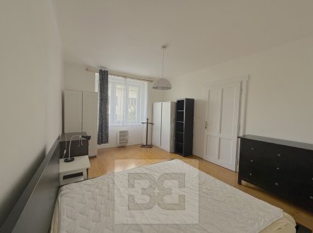 Pronájem bytu, 2+kk, 47 m²