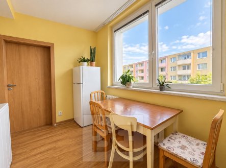 Pronájem bytu, 3+1, 75 m²