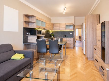 Pronájem bytu, 3+kk, 52 m²