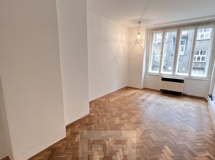 Pronájem bytu, 2+1, 50 m²