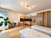 Pronájem bytu, 1+kk, 32 m²
