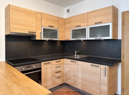 Pronájem bytu, 1+kk, 32 m²