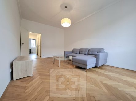 Pronájem bytu, 2+1, 58 m²