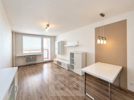Pronájem bytu, 2+kk, 48 m²
