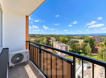 Pronájem bytu, 1+1, 43 m²