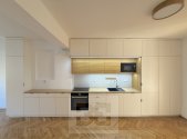 Pronájem bytu, 3+kk, 72 m²