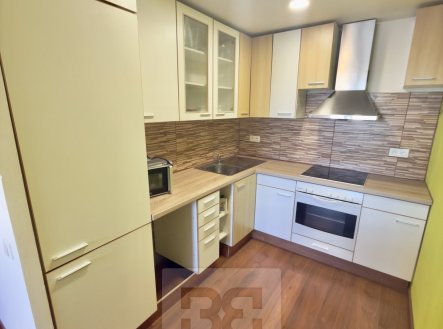 Pronájem bytu, 3+kk, 68 m²