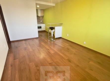 Pronájem bytu, 3+kk, 68 m²
