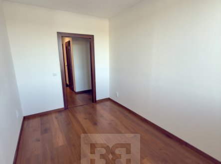 Pronájem bytu, 3+kk, 68 m²