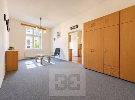 Pronájem bytu, 1+1, 38 m²