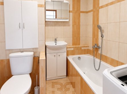 Pronájem bytu, 1+kk, 34 m²