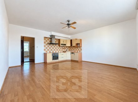 Pronájem bytu, 1+kk, 39 m²