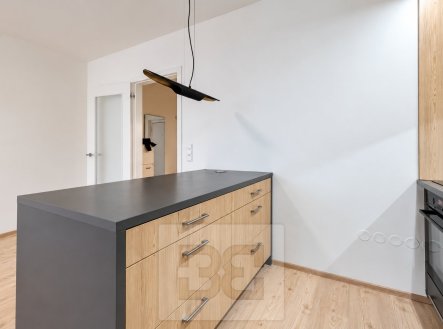 Pronájem bytu, 2+kk, 65 m²