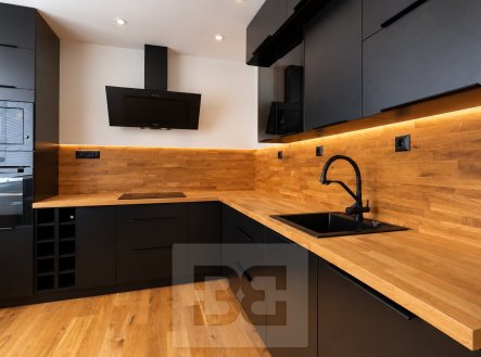 Pronájem bytu, 3+1, 80 m²