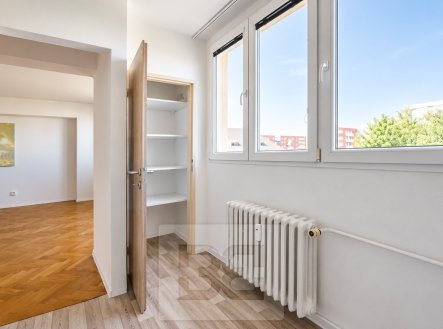 Pronájem bytu, 2+1, 58 m²