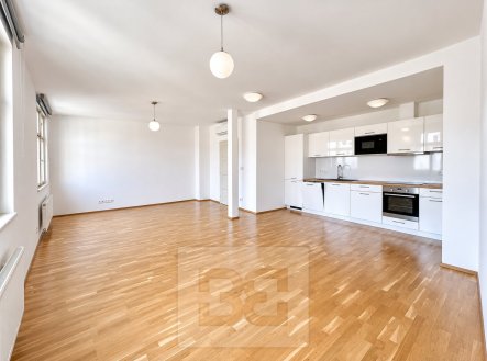 Pronájem bytu, 2+kk, 72 m²