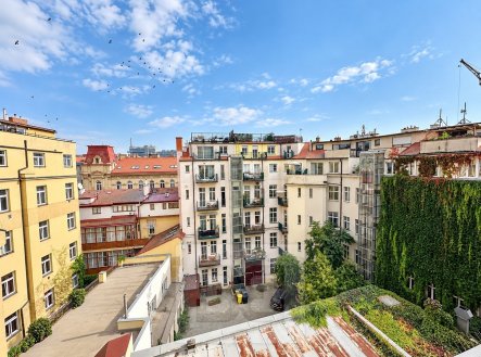 Pronájem bytu, 2+kk, 72 m²