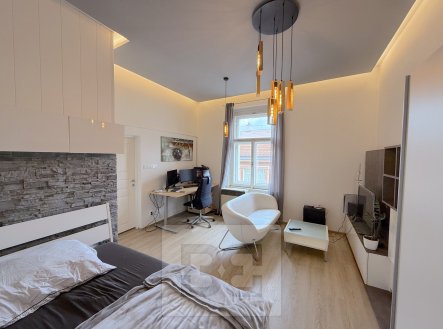 Pronájem bytu, 1+1, 40 m²