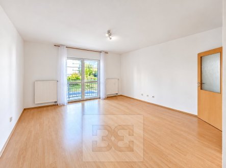 Pronájem bytu, 1+kk, 42 m²