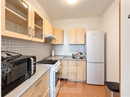 Pronájem bytu, 2+kk, 42 m²