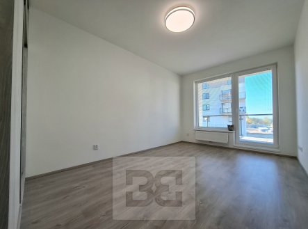 Pronájem bytu, 2+kk, 72 m²