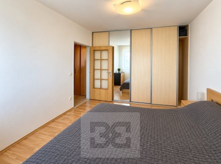 Prodej bytu, 2+kk, 45 m²