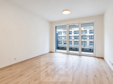 Pronájem bytu, 1+kk, 32 m²