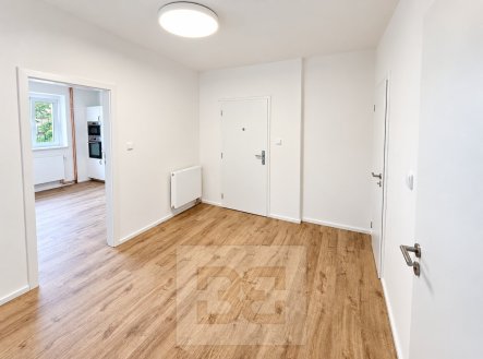 Pronájem bytu, 2+1, 84 m²