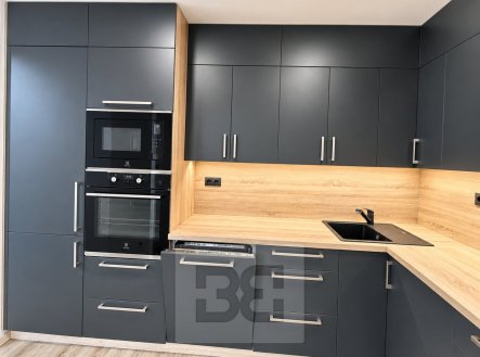 Pronájem bytu, 2+1, 53 m²