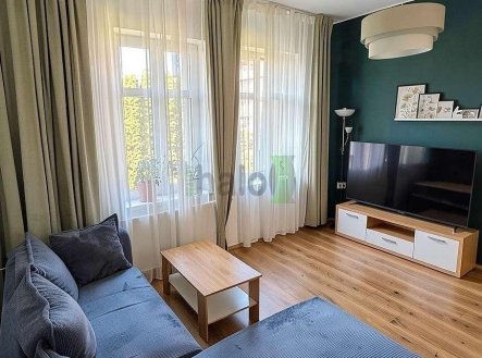 Pronájem bytu, 2+1, 56 m²