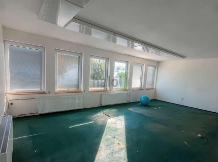 Pronájem kanceláře, 50 m²