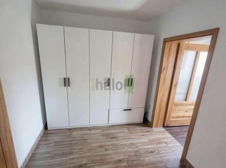 Pronájem bytu, 3+kk, 76 m²