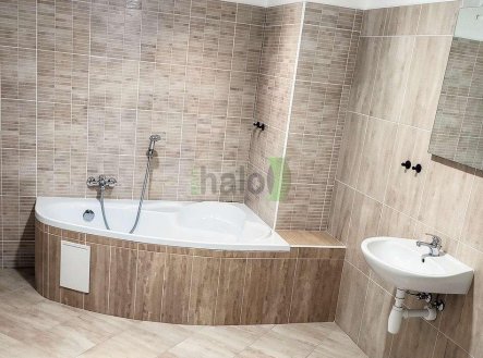 Pronájem bytu, 2+kk, 58 m²