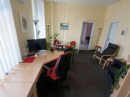 Pronájem kanceláře, 35 m²