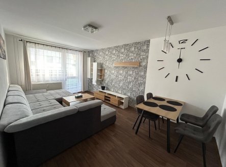 Pronájem bytu, 3+1, 72 m²