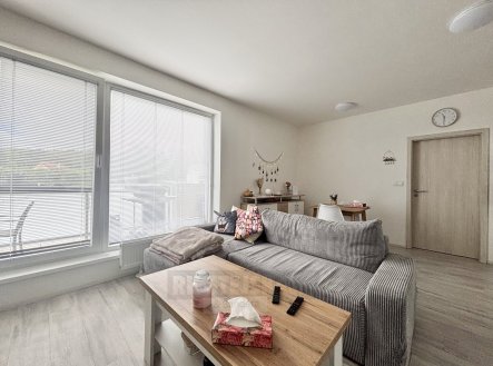 Pronájem bytu, 3+kk, 76 m²