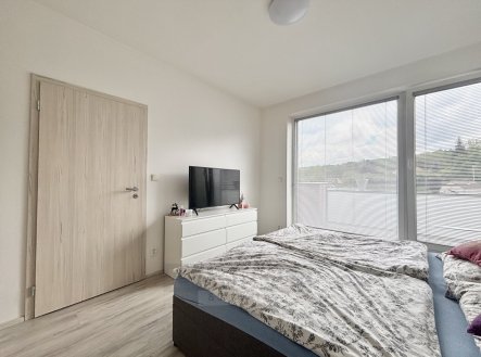 Pronájem bytu, 3+kk, 76 m²