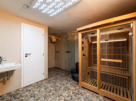 Prodej komerčního objektu, jiný, 28 m²