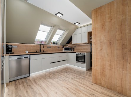Prodej bytu, 4+1, 145 m²